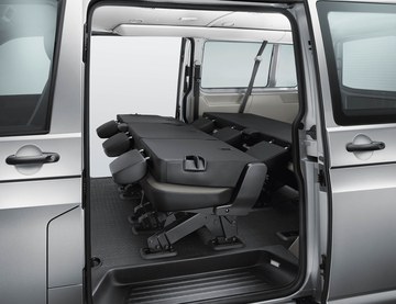 Volkswagen Transporter Kombi.