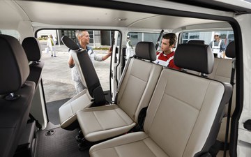 Volkswagen Transporter Kombi.