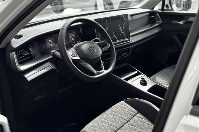 Volkswagen%20%u041D%u043E%u0432%u0438%u0439%20Tayron%20Life+%202.0%20TDI%20FWD